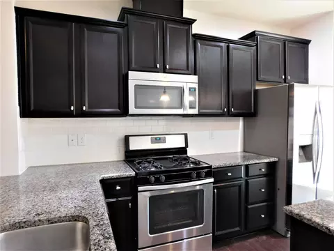 31 Pocono Dr, Durham, NC 27705 photo 6