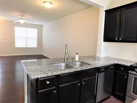 31 Pocono Dr, Durham, NC 27705 photo 8