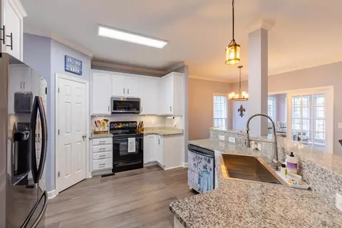 623 Red Cedar Cir, Durham, NC 27712 photo 15