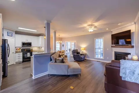 623 Red Cedar Cir, Durham, NC 27712 photo 10
