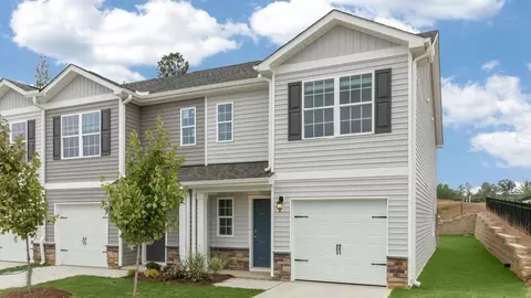18 March Creek Dr, Fuquay Varina, NC 27526