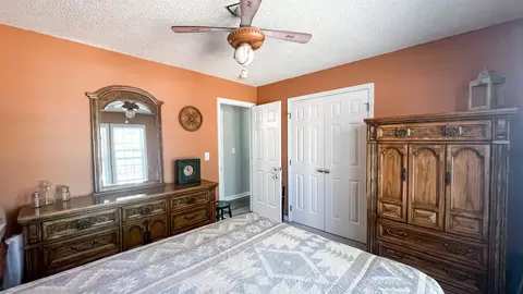 105 Phyllis Dr, Benson, NC 27504 photo 20