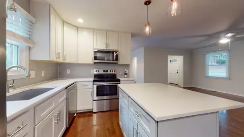302 Hassell St, Garner, NC 27529 photo 8
