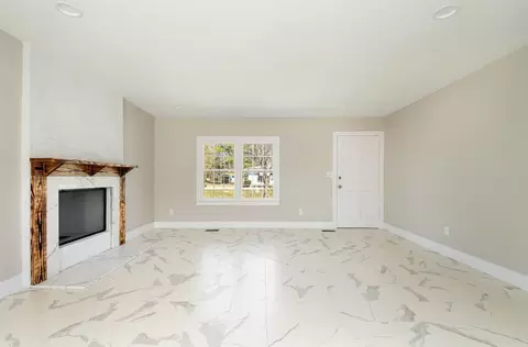 104 E Caroline Ave, Smithfield, NC 27577 photo 11