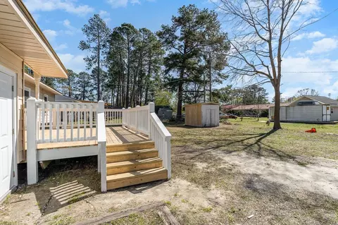 104 E Caroline Ave, Smithfield, NC 27577 photo 5