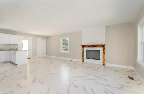 104 E Caroline Ave, Smithfield, NC 27577 photo 10