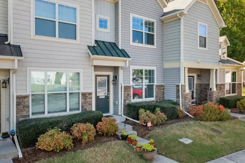 82 Pocono Dr, Durham, NC 27705 photo 4