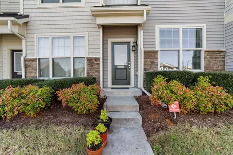 82 Pocono Dr, Durham, NC 27705 photo 1