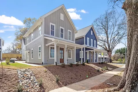 929 W Club Blvd, Durham, NC 27701