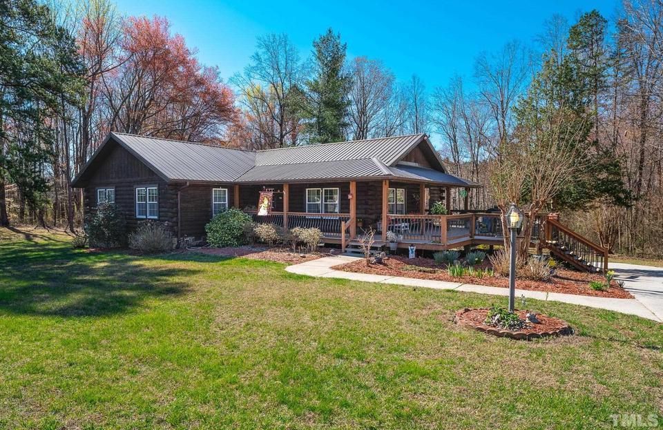 714 Lucy Garrett Rd, Roxboro, NC 27574 1 photo Movoto