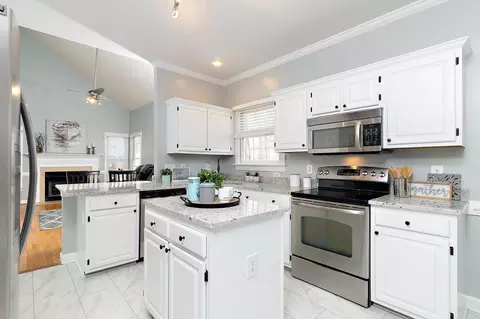 319 Spring Garden Dr, Durham, NC 27713 photo 8