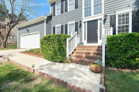 319 Spring Garden Dr, Durham, NC 27713 photo 2