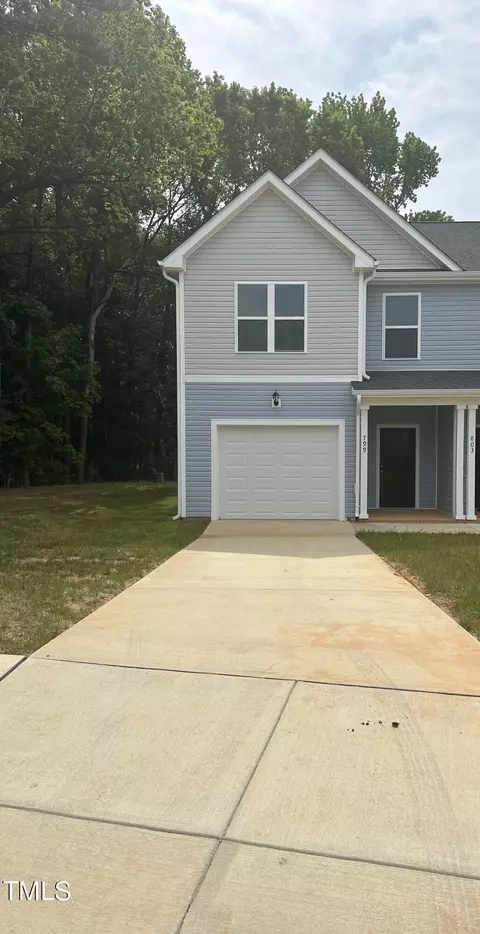 799 Durham St, Clayton, NC 27520