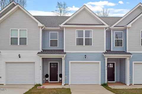 815 Durham St, Clayton, NC 27520