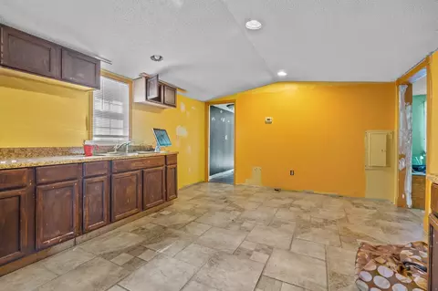 641 Gentry Dr, Erwin, NC 28339 photo 7