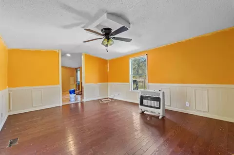641 Gentry Dr, Erwin, NC 28339 photo 17