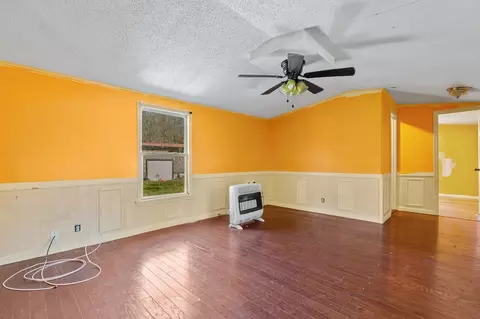 641 Gentry Dr, Erwin, NC 28339 photo 11
