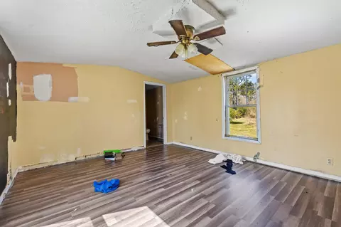 641 Gentry Dr, Erwin, NC 28339 photo 19