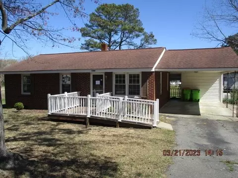 1309 Edwards St, Weldon, NC 27890 photo 1