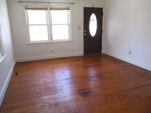 1309 Edwards St, Weldon, NC 27890 photo 4