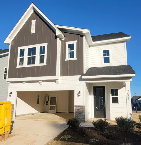 2061 Florine Dr, Apex, NC 27502