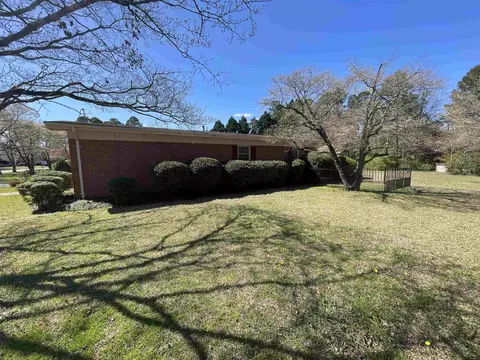 607 Davis Ave, Dunn, NC 28334 photo 4