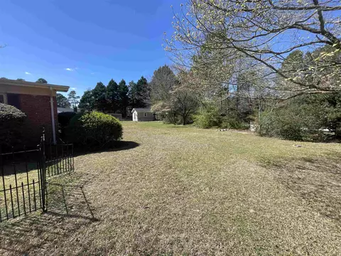 607 Davis Ave, Dunn, NC 28334 photo 9