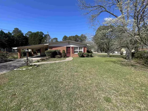 607 Davis Ave, Dunn, NC 28334 photo 2