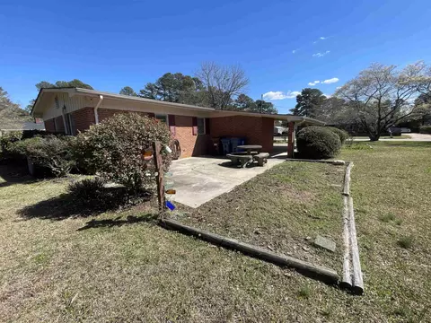 607 Davis Ave, Dunn, NC 28334 photo 8