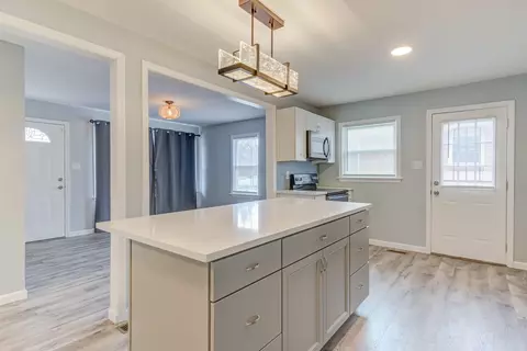 618 Troy St, Durham, NC 27703 photo 10