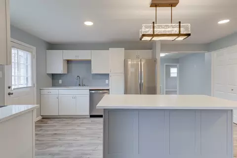 618 Troy St, Durham, NC 27703 photo 9