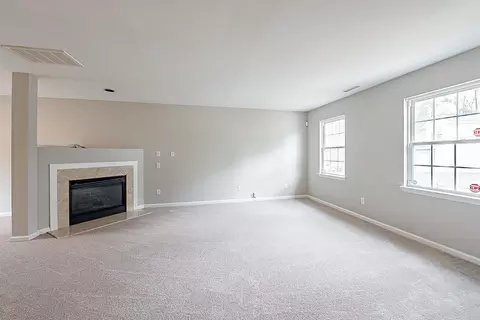409 Gladstone Dr, Durham, NC 27703 photo 3