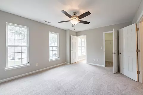 409 Gladstone Dr, Durham, NC 27703 photo 5