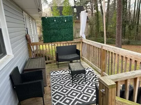 715 Shay Dr, Durham, NC 27704 photo 4