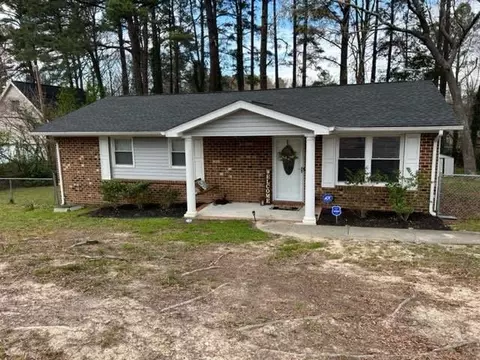 715 Shay Dr, Durham, NC 27704 photo 1