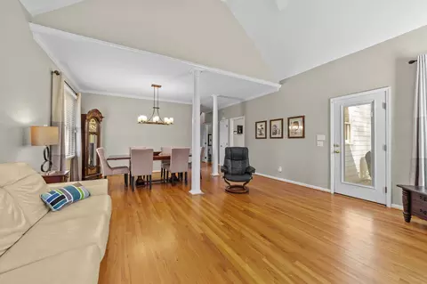 7 Minuteman Ct, Durham, NC 27705 photo 6
