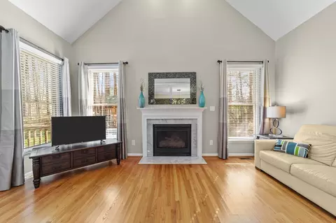 7 Minuteman Ct, Durham, NC 27705 photo 4