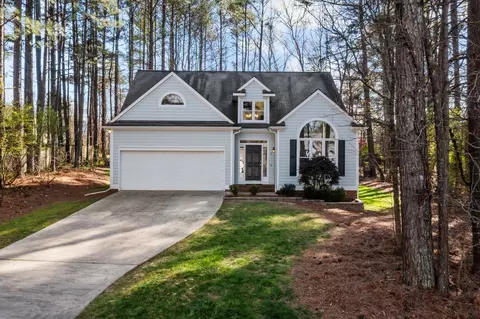 7 Minuteman Ct, Durham, NC 27705 photo 1