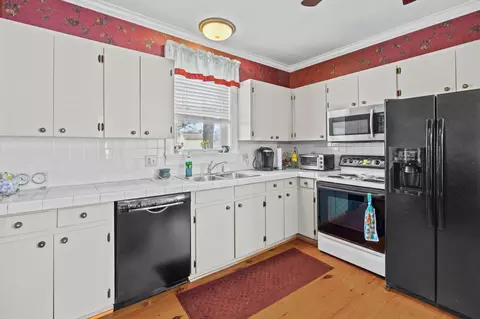 407 Old Post Rd, Erwin, NC 28339 photo 4