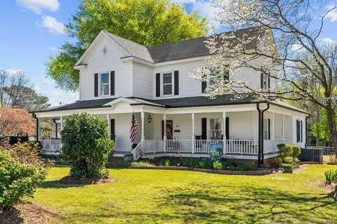 407 Old Post Rd, Erwin, NC 28339 photo 37