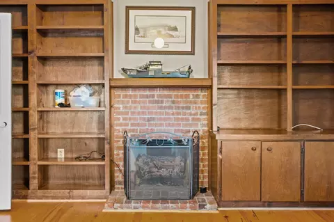 407 Old Post Rd, Erwin, NC 28339 photo 17