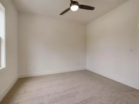 2402 Thorne St, Durham, NC 27704 photo 33
