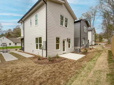 2402 Thorne St, Durham, NC 27704 photo 43