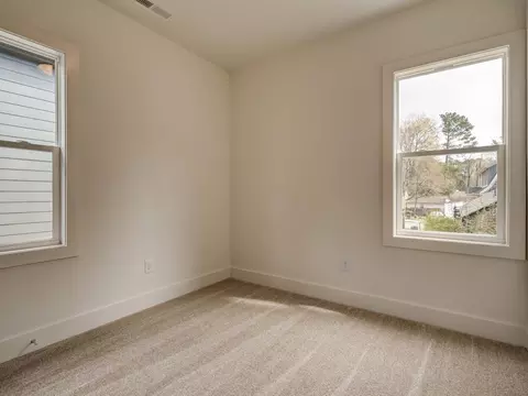 2402 Thorne St, Durham, NC 27704 photo 28