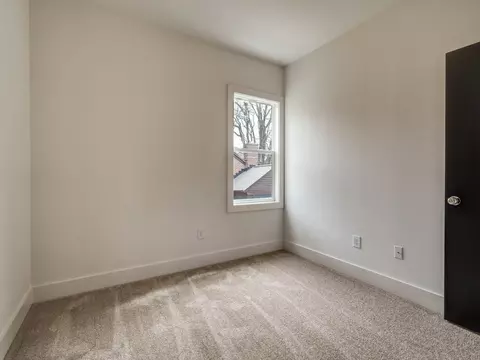 2402 Thorne St, Durham, NC 27704 photo 30