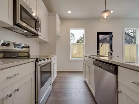 2402 Thorne St, Durham, NC 27704 photo 15