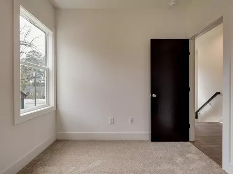 2402 Thorne St, Durham, NC 27704 photo 29