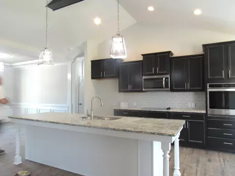162 Cedarbrook Dr, Benson, NC 27504 photo 8