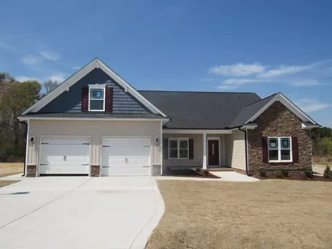 162 Cedarbrook Dr, Benson, NC 27504 photo 1