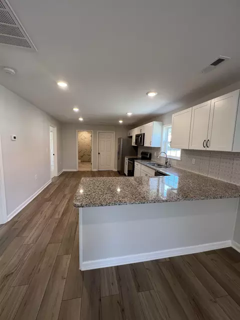 1273 Pointer St, Roxboro, NC 27573 photo 3